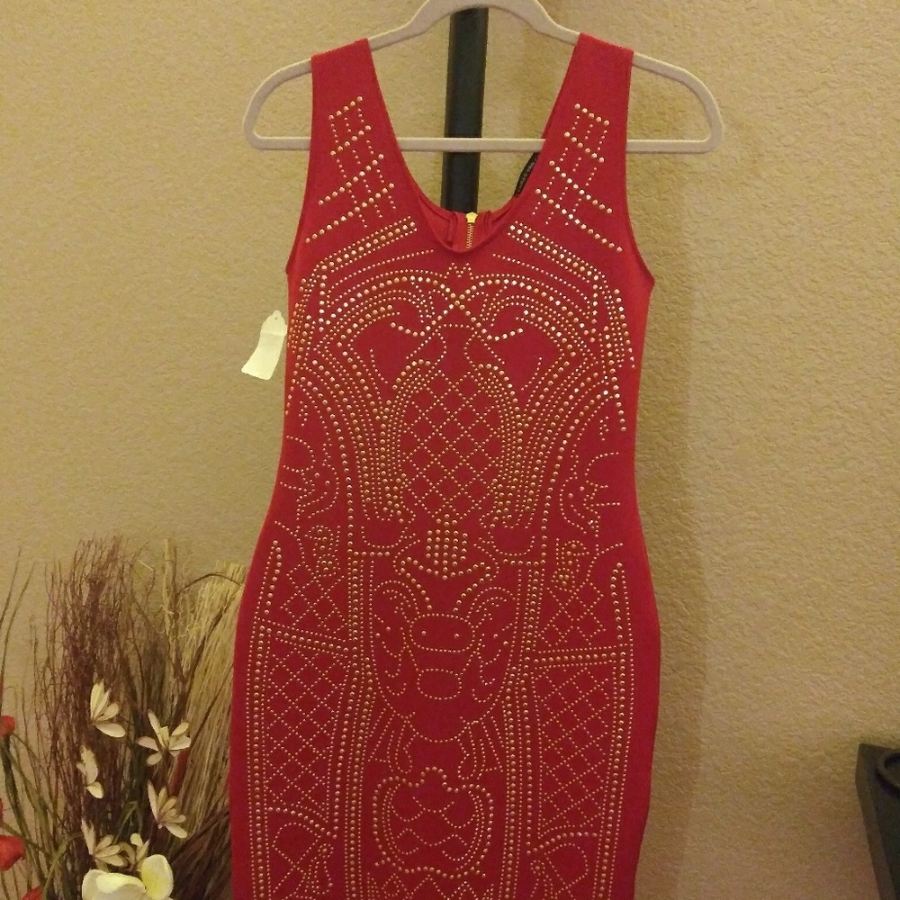Sleeveless dress - Picture 2 of 4